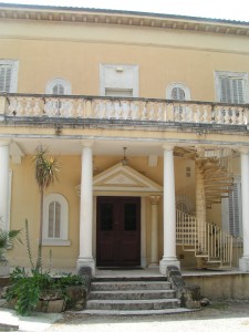 Temple du GODF à cannes Castrum Romanum